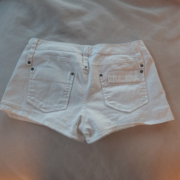 Splendid shorts - Picture 3 of 6